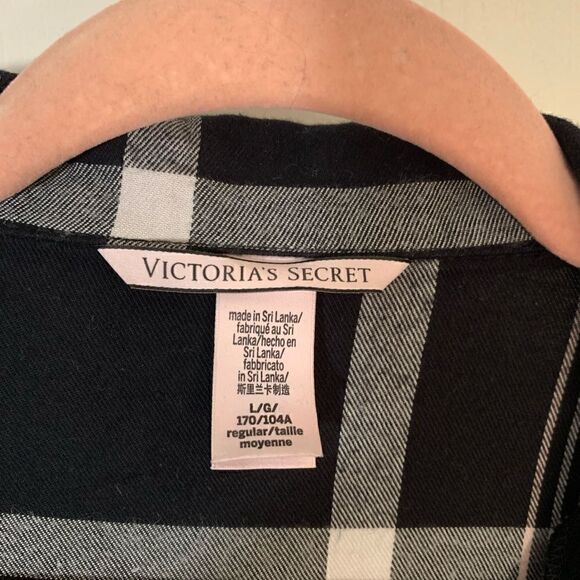 Victorias Secret black/white/pink plaid flannel long sleeve sleep top Size Large - Picture 3 of 6